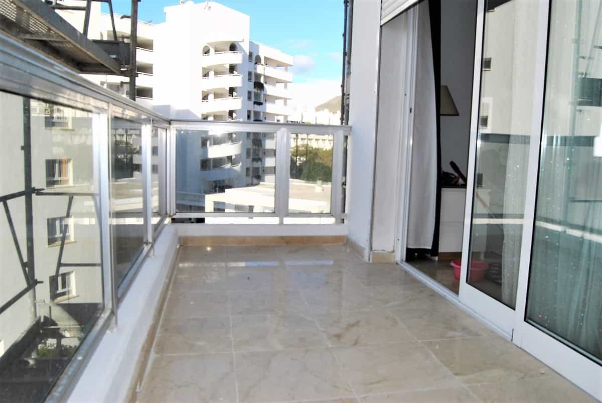 公寓 在 Marbella, Andalucía 10157715