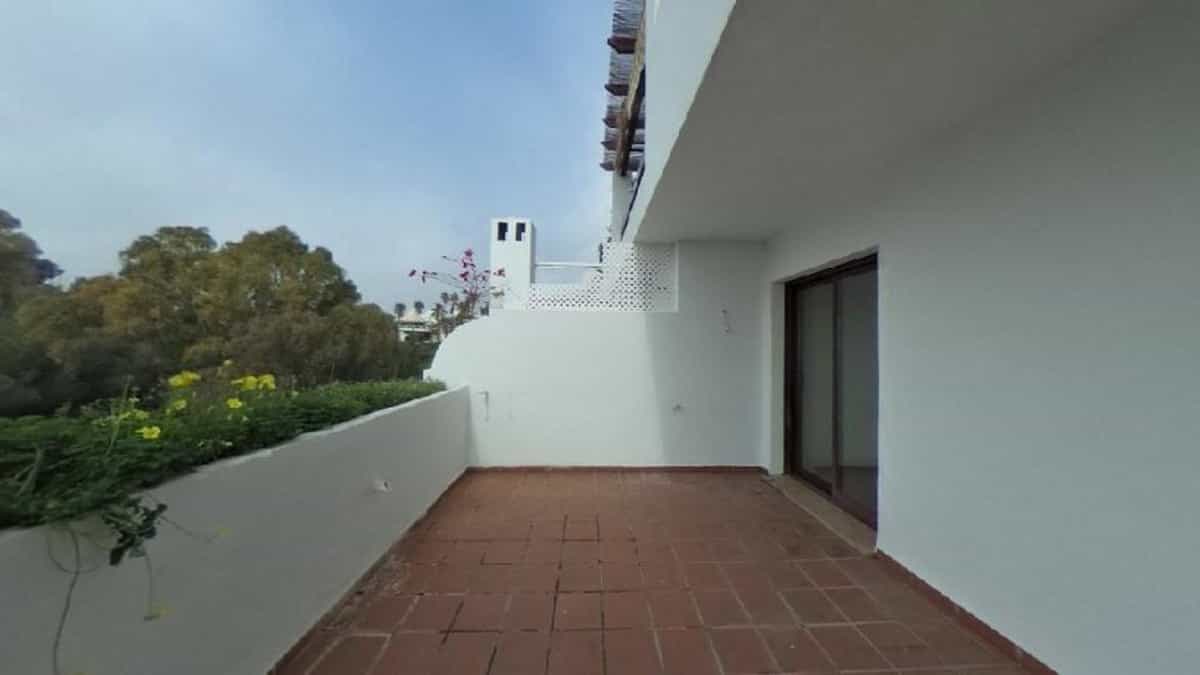 Condominium in Marbella, Andalusië 10157899