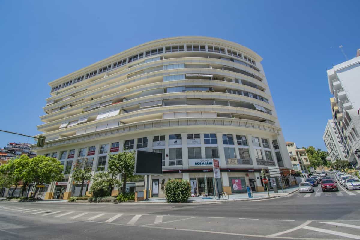Condominium in Marbella, Andalucía 10157905