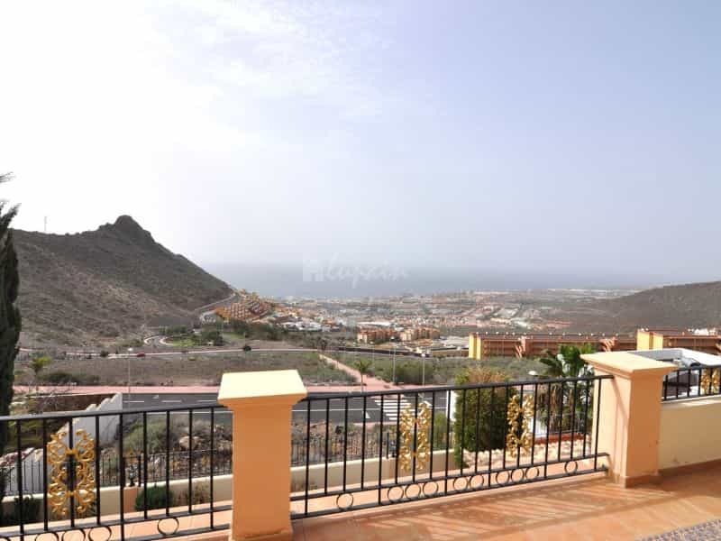 房子 在 Costa Adeje, Canarias 10158145