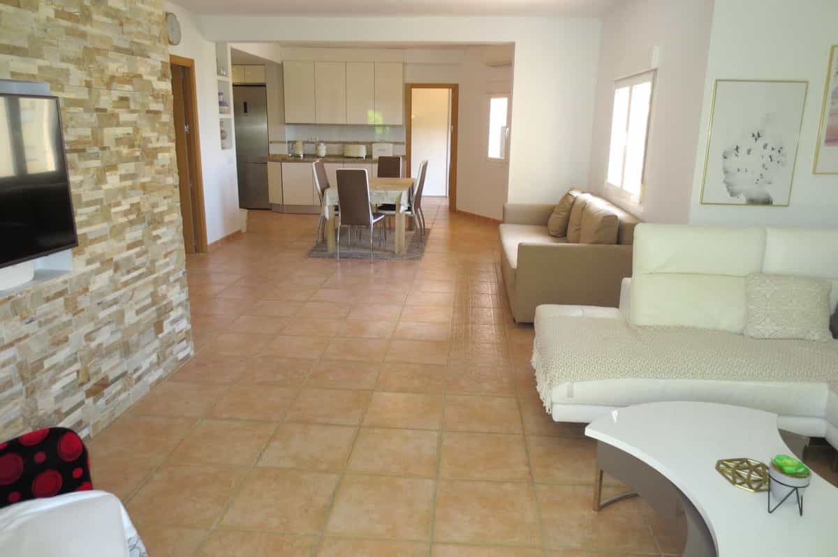Eigentumswohnung im Fuengirola, Andalucía 10158335
