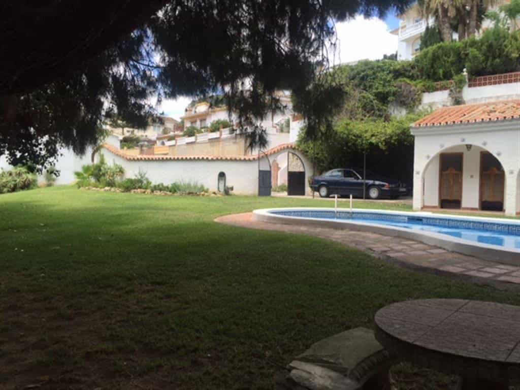Rumah di Arroyo de la Miel, Andalusia 10158484