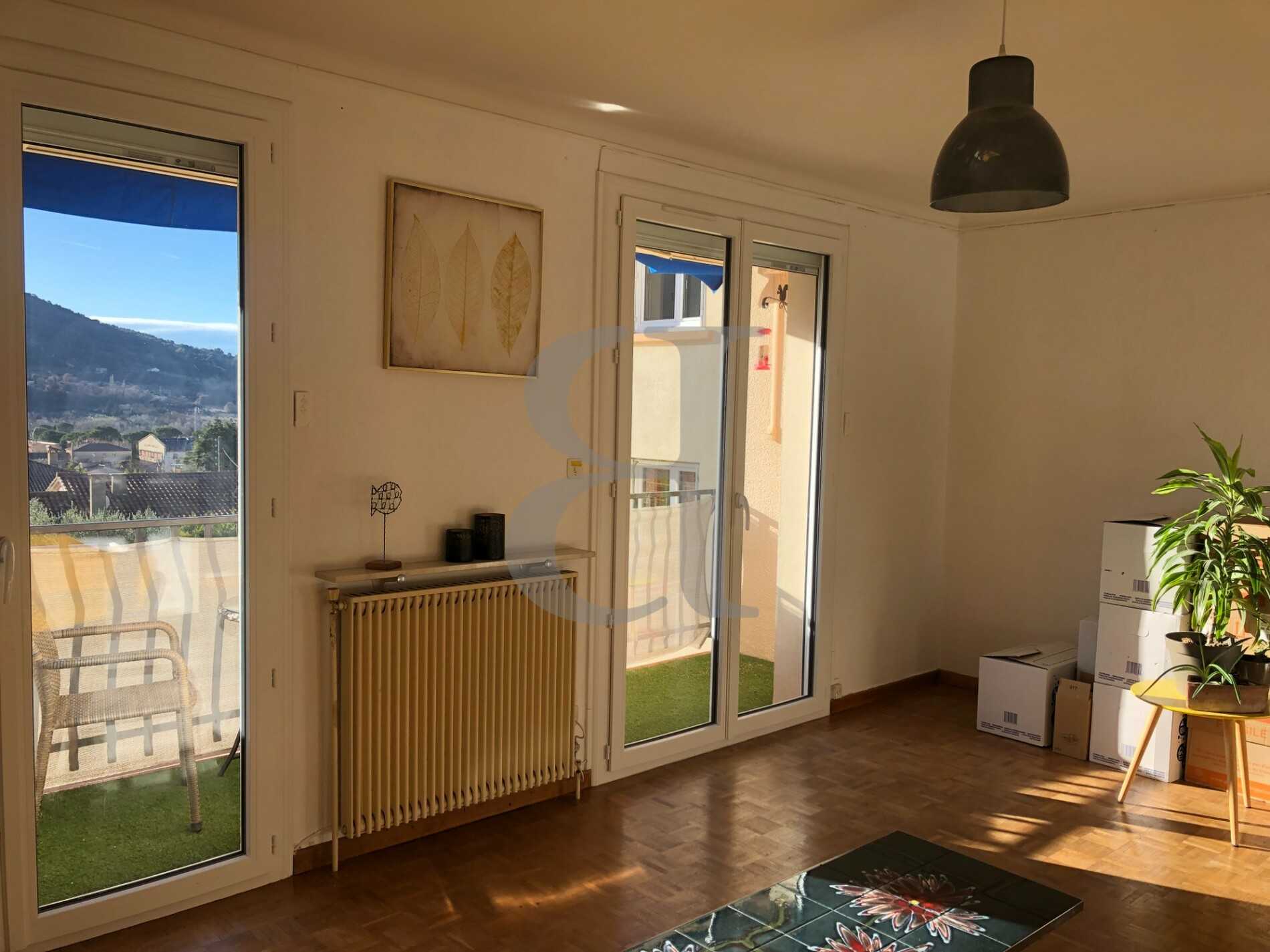 公寓 在 Nyons, Auvergne-Rhône-Alpes 10158671