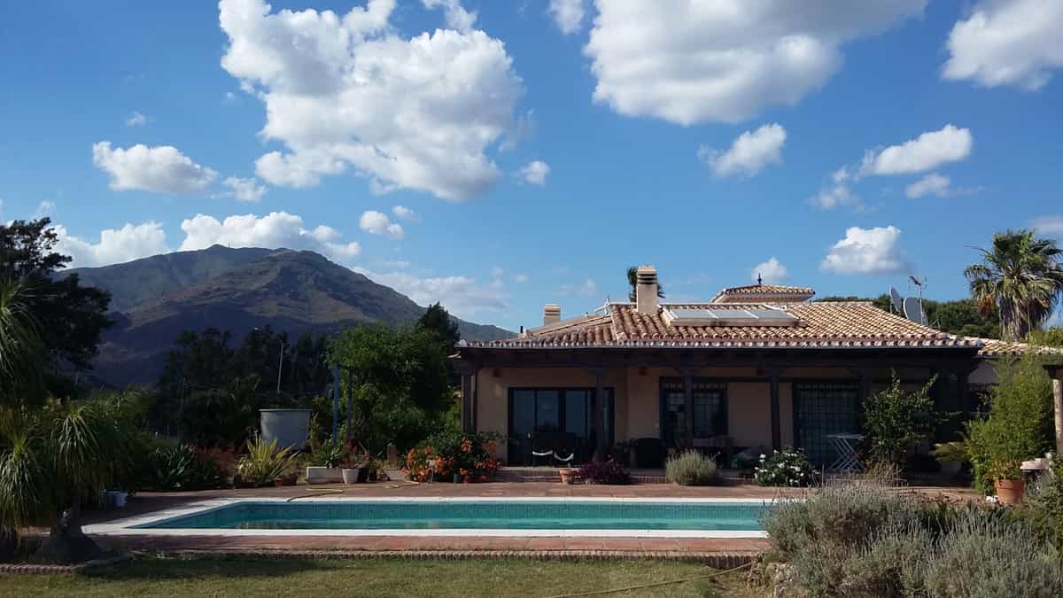 Hus i Estepona, Andalusia 10158683