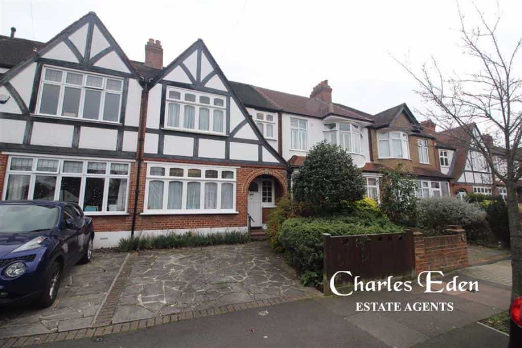 House in Elmers End, Bromley 10158899