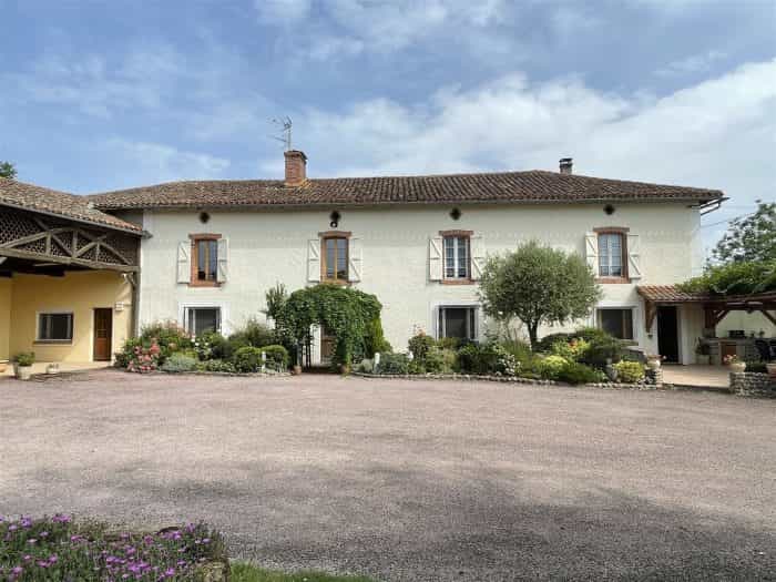 بيت في Masseube, Occitanie 10159118