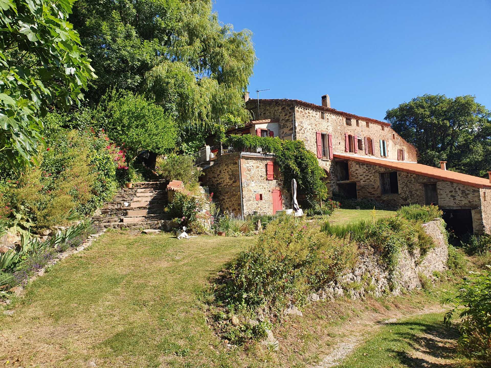 房子 在 Saint-Marsal, Occitanie 10159119
