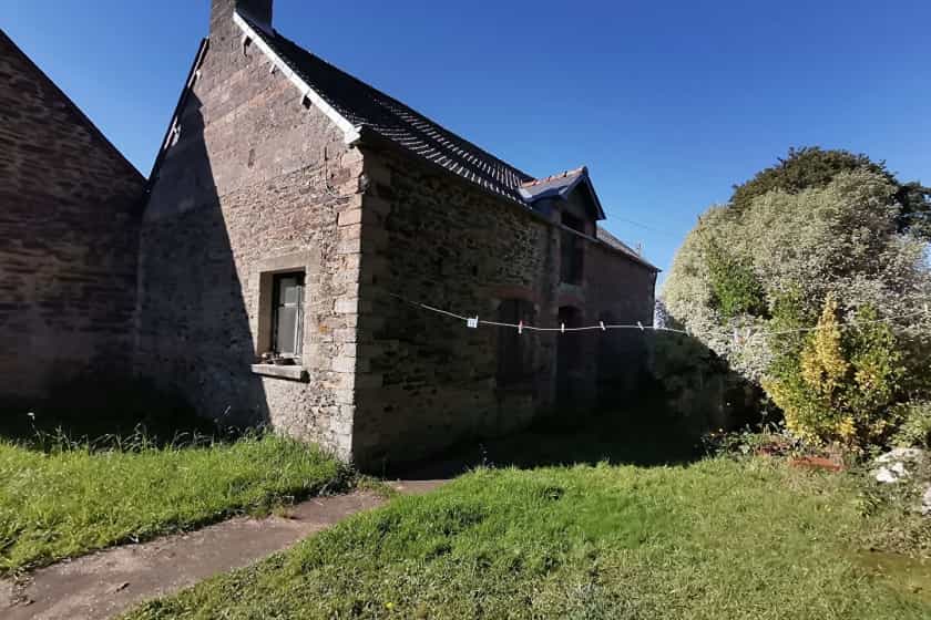 House in Mohon, Bretagne 10159371