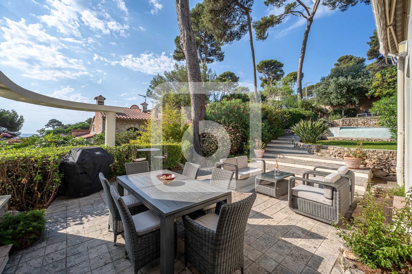 casa en Antibes, Provence-Alpes-Côte d'Azur 10159604