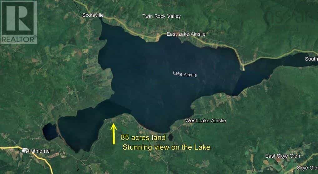 Tierra en West Lake Ainslie, Nova Scotia 10159900