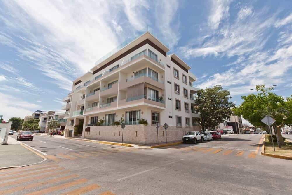 Condominium in Playa del Carmen, Quintana Roo 10160102