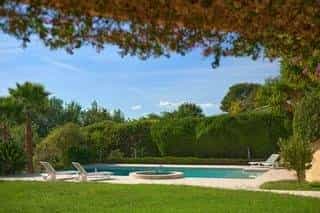 Hus i Le Bosquet, Provence-Alpes-Cote d'Azur 10160359