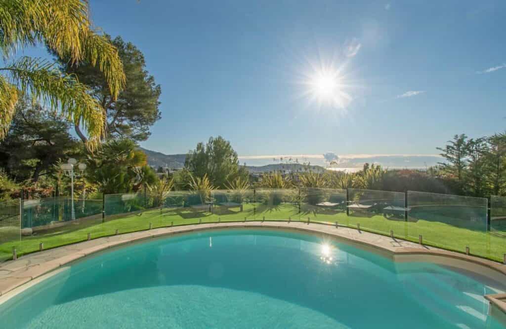 Huis in Falicon, Provence-Alpes-Cote d'Azur 10160361