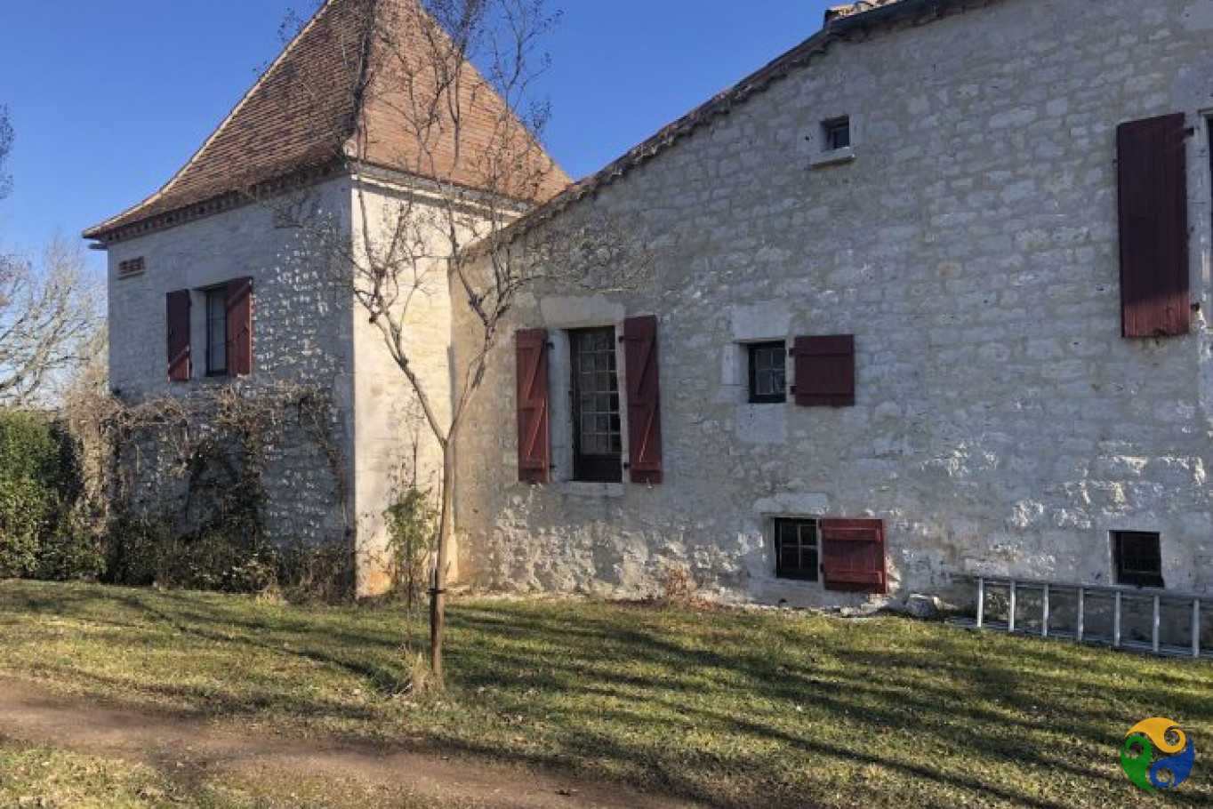 Condominium in Montaigu-de-Quercy, Occitanie 10160429