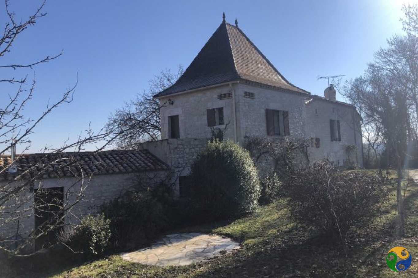 Condominio en Montaigu-de-Quercy, Occitania 10160429