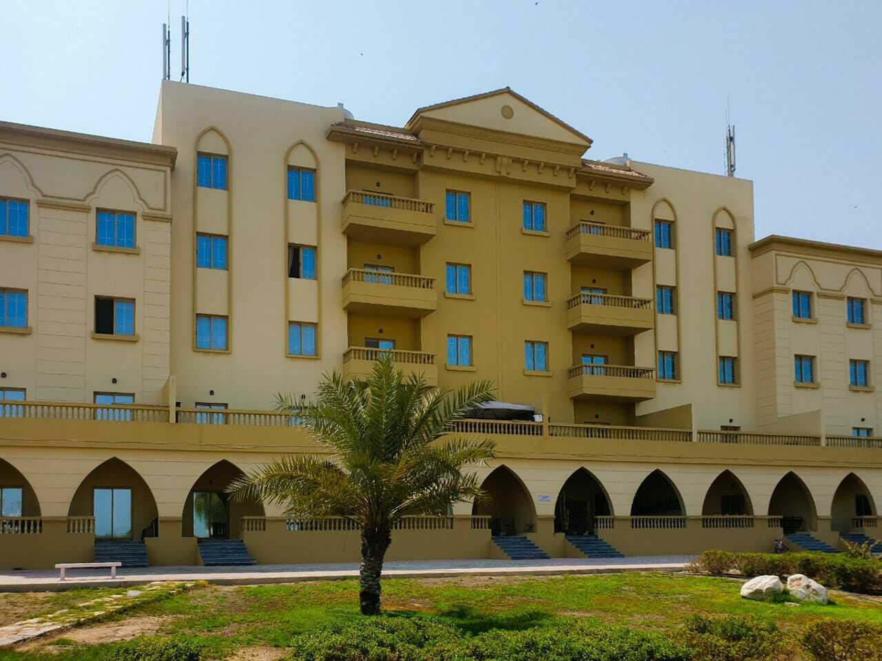 Condominium in Ra's al Khaymah, Ra's al Khaymah 10161729