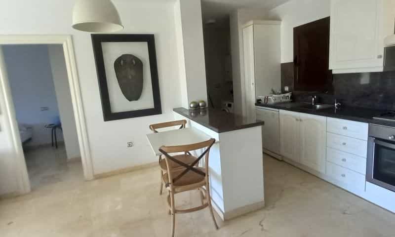 Condominium in Orihuela, Comunidad Valenciana 10161817