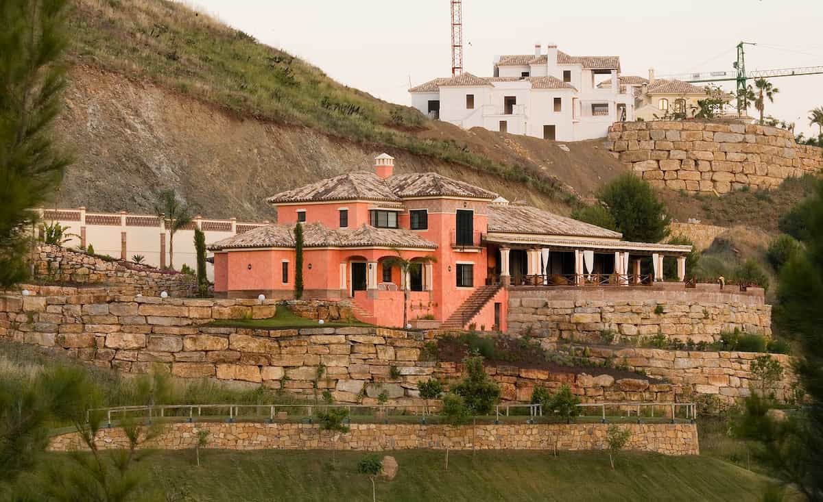 House in Benahavis, Andalusia 10161972