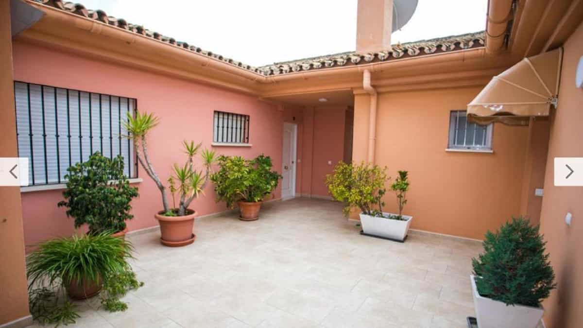 Condominium in Benalmádena, Andalusië 10162095
