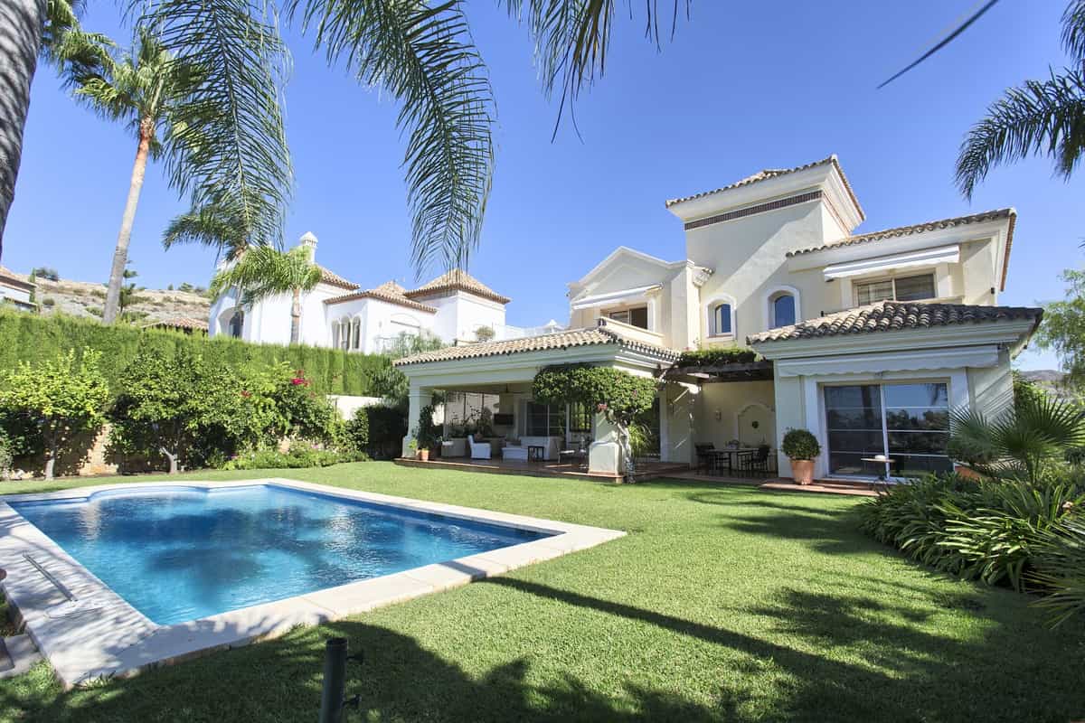House in Benahavis, Andalusia 10162288