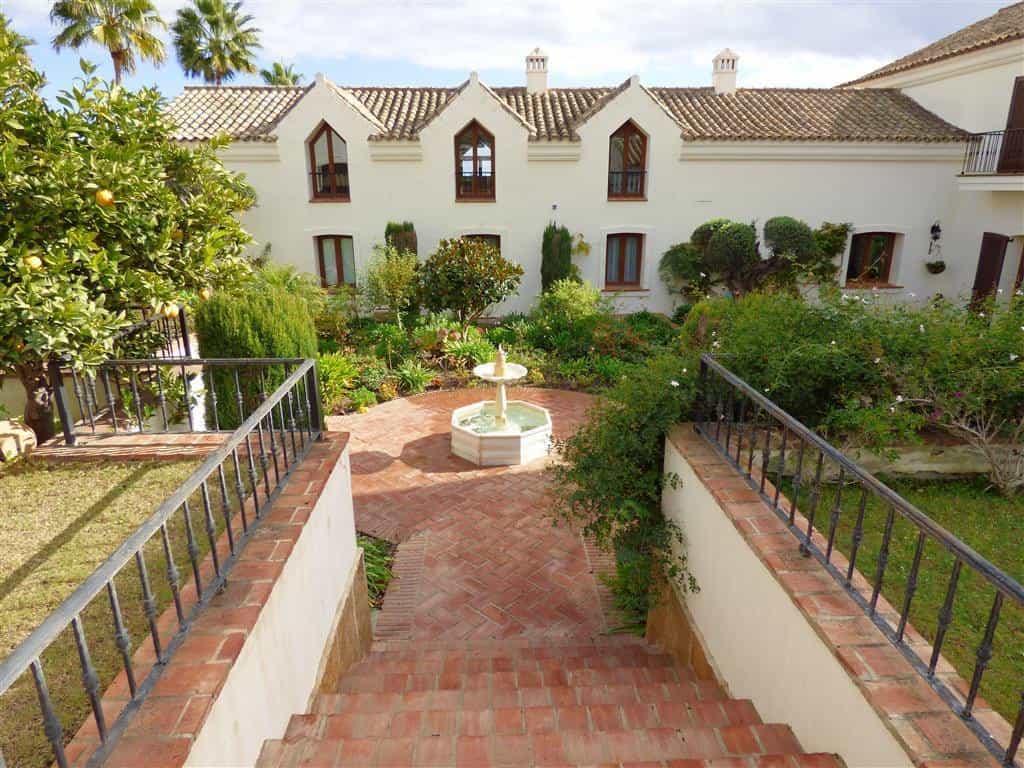 Casa nel Sotogrande, Andalusia 10162508