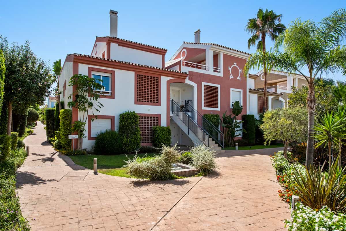 Eigentumswohnung im La Atalaya, Andalucía 10162746
