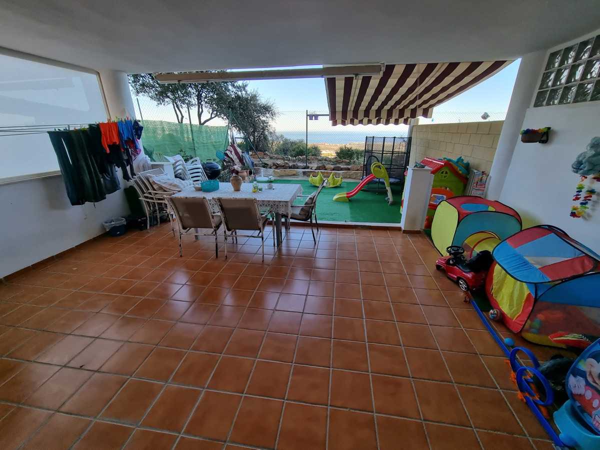 Квартира в Casares, Andalusia 10162812
