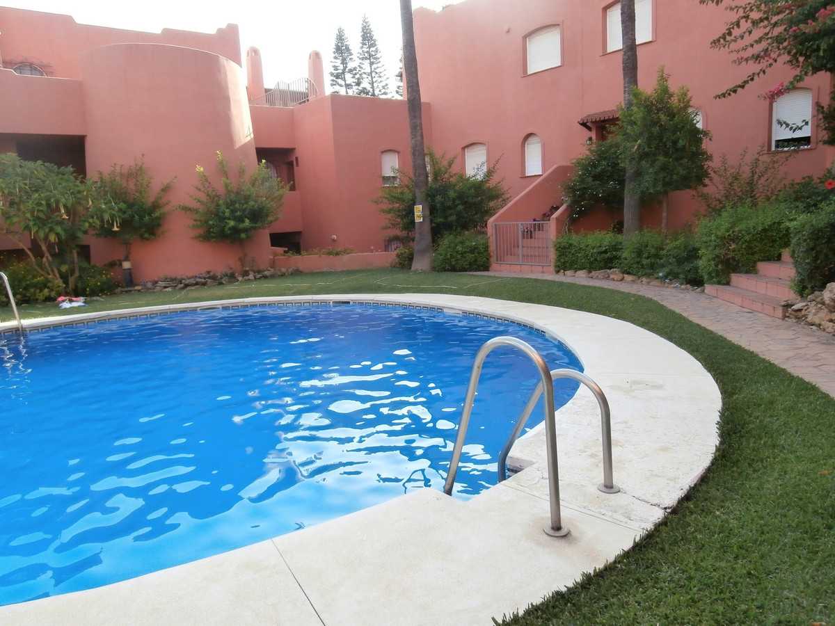 Condominium in Las Rosas, Canary Islands 10162971