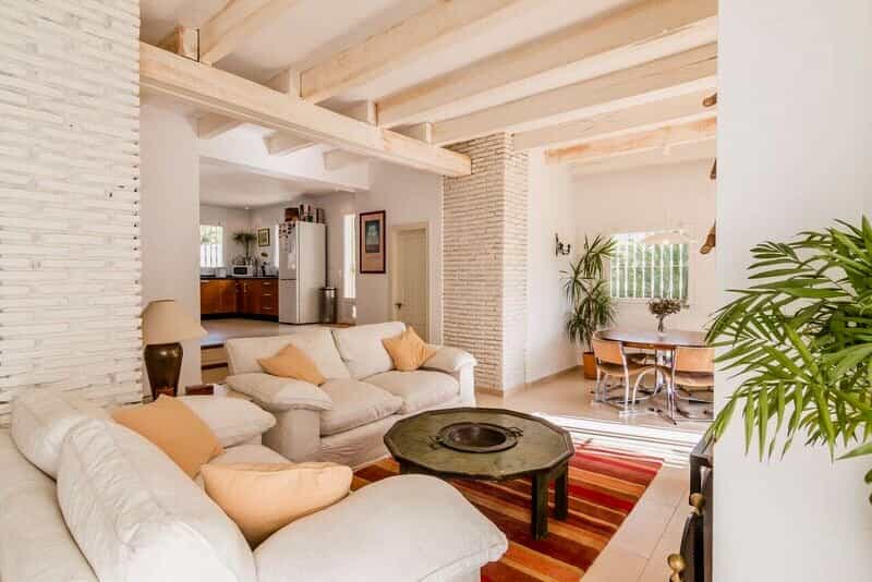rumah dalam Casares, Andalusia 10163076