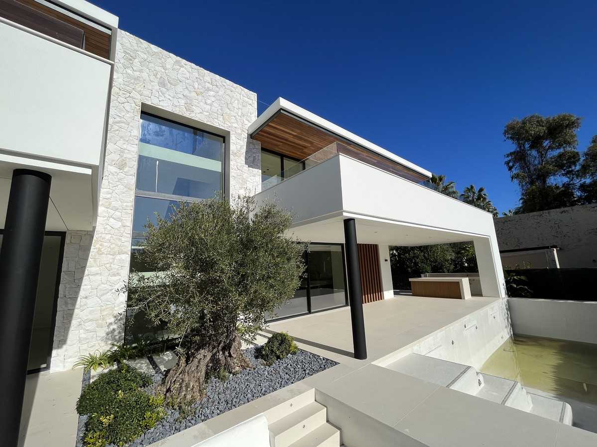 House in Marbella, Andalucía 10163108