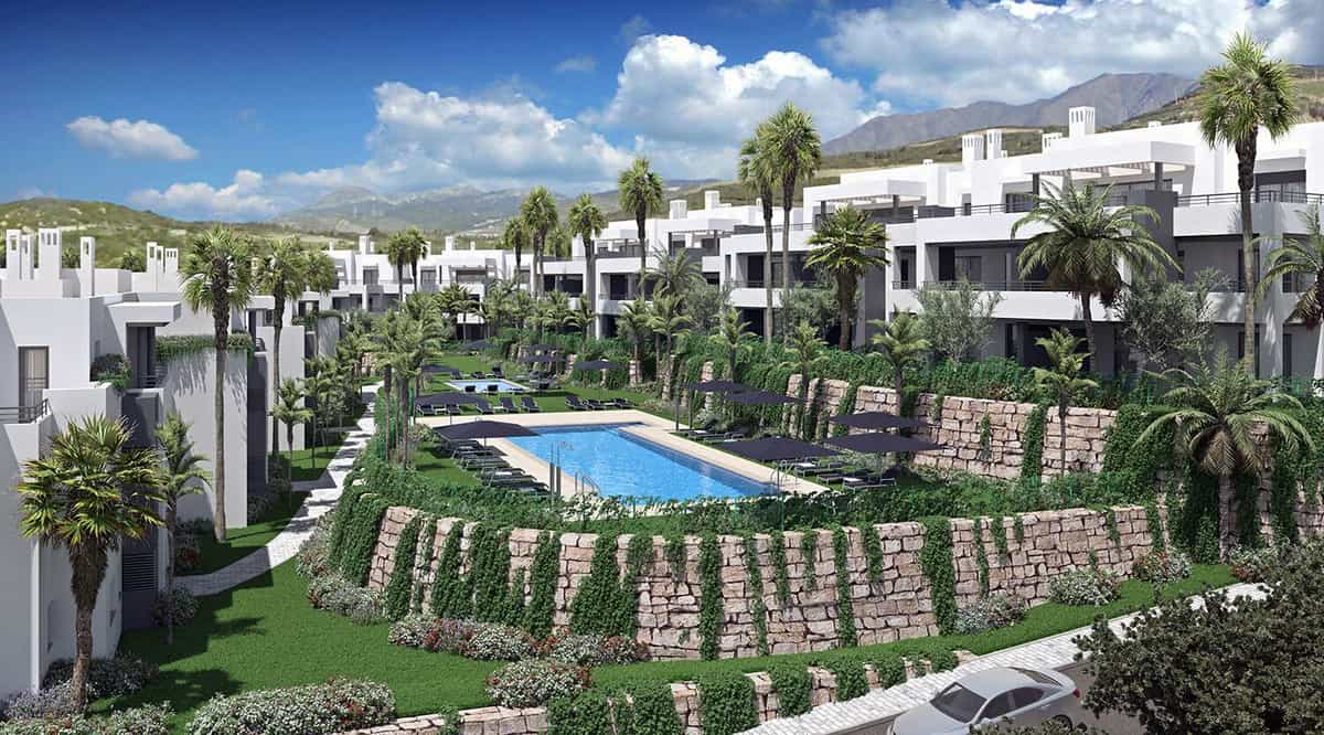 Condominium in Casares, Andalusia 10163372
