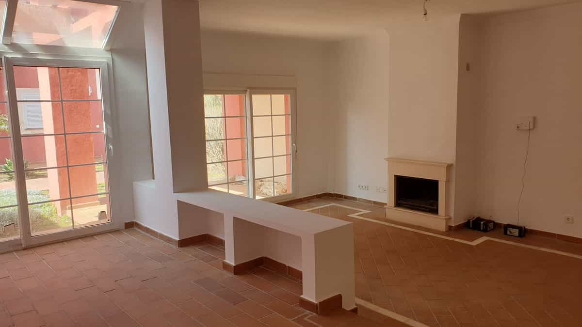 بيت في Sotogrande, Andalusia 10163404