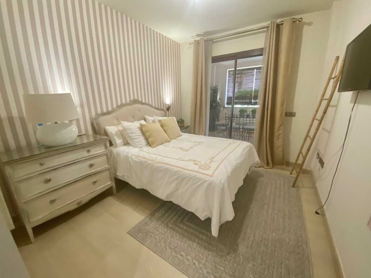 Condominium in Marbella, Andalucía 10163514