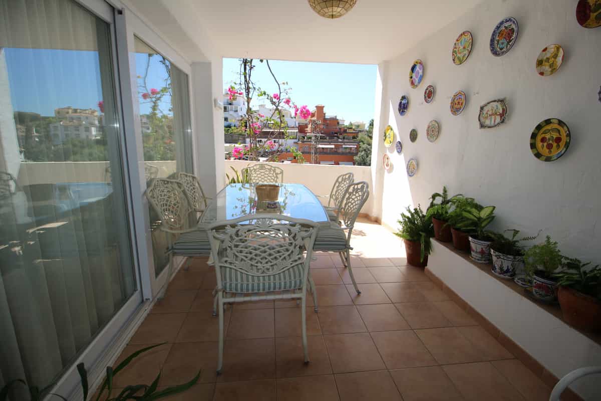 σπίτι σε Marbella, Andalusia 10164048