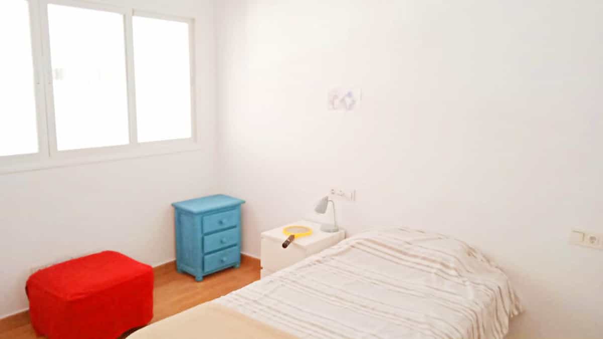 Квартира в Casares, Andalusia 10164231