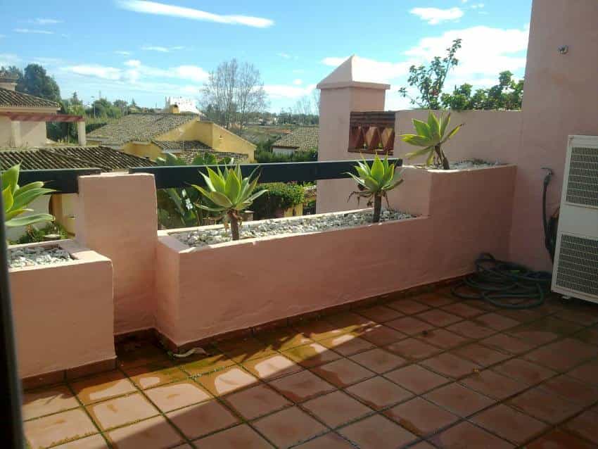 жилой дом в Marbella, Andalucía 10164547
