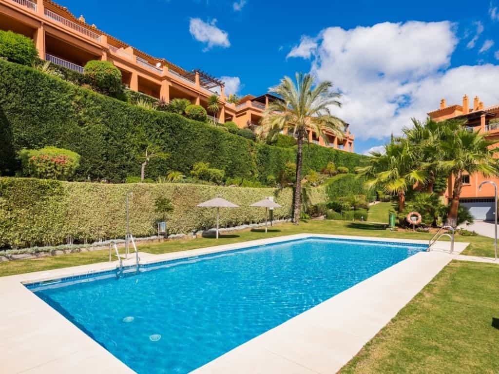 Eigentumswohnung im La Atalaya, Andalucía 10164800