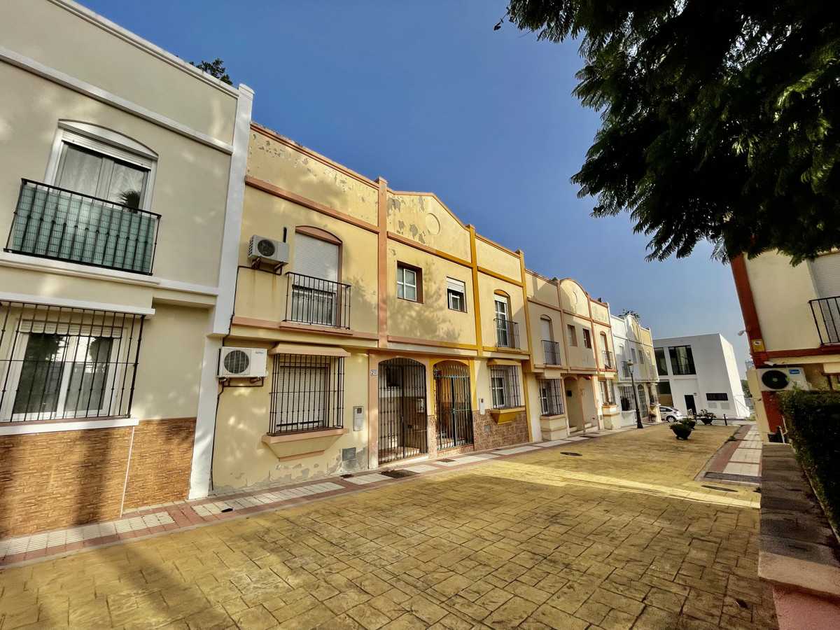 House in Benahavis, Andalusia 10164821