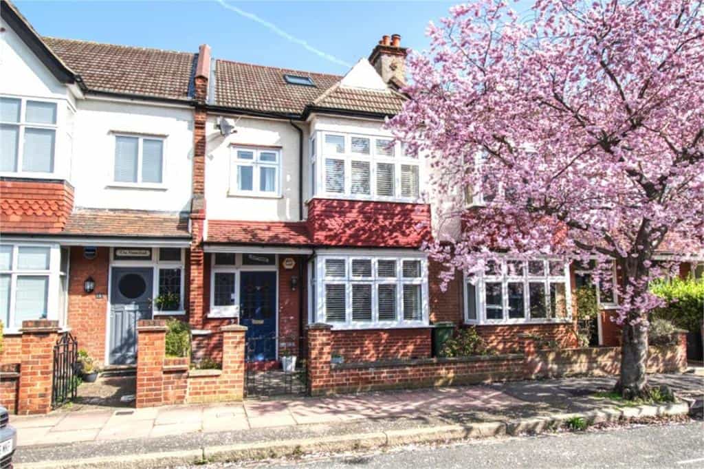 House in Elmers End, Bromley 10165447