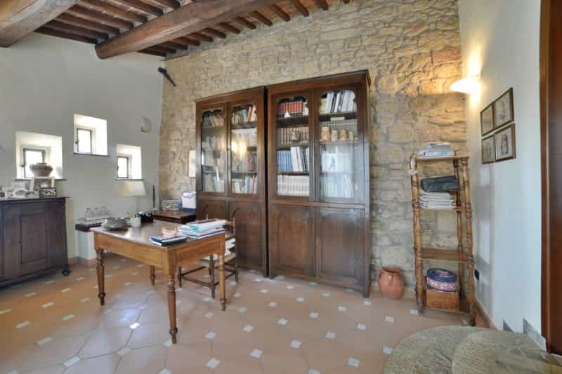 casa en Volterra, Tuscany 10165617