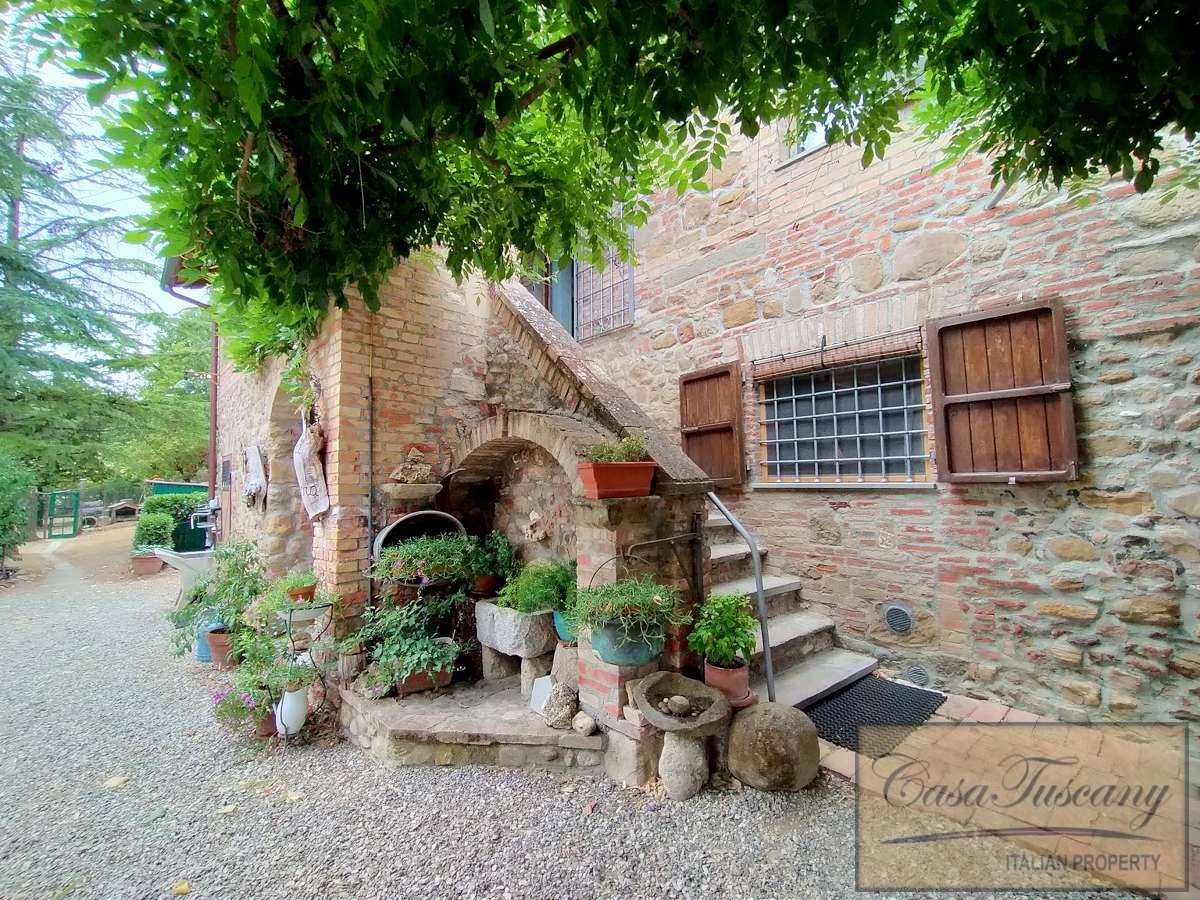 House in Monterchi, Tuscany 10165636
