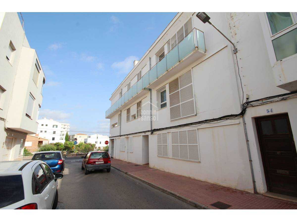 Condominium in Es Castell, Balearic Islands 10165958