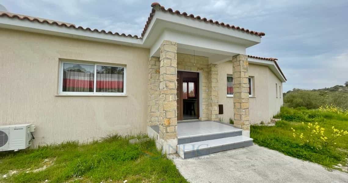 House in Mesogi, Pafos 10166368