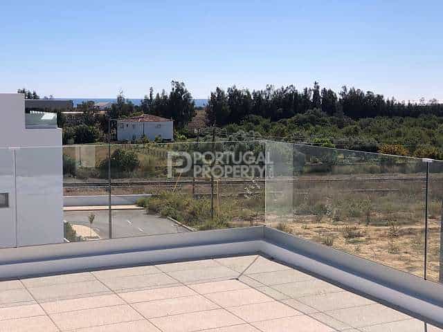 House in , Faro District 10166407