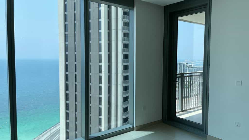 Condominium in Dubai, Dubai 10166655