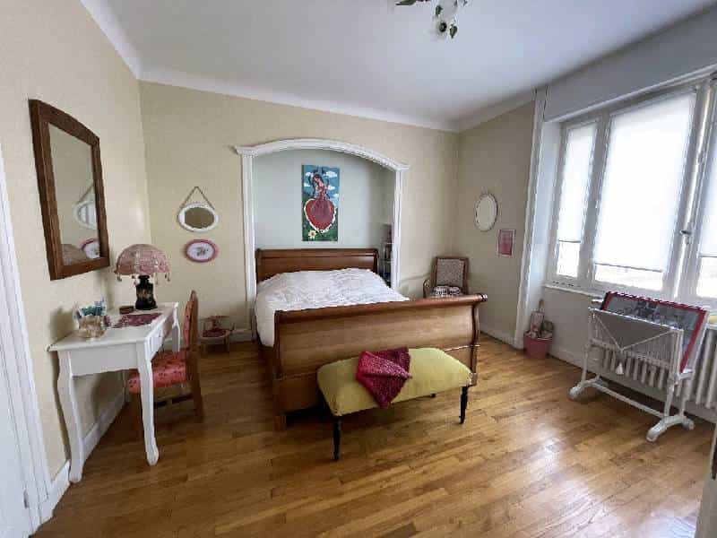 公寓 在 Fougères, Brittany 10166715