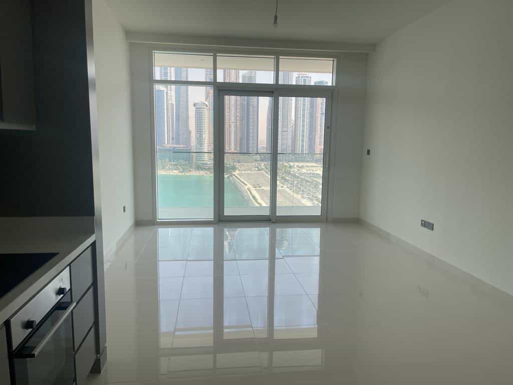 Condominium in Dubai, Dubayy 10166952
