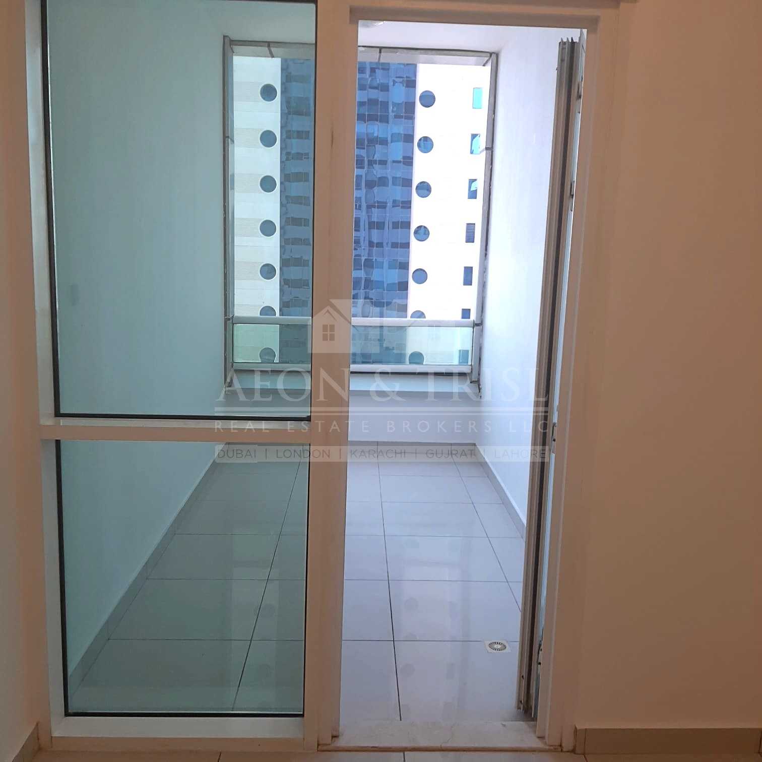 Condominium in Dubai, Dubayy 10167012