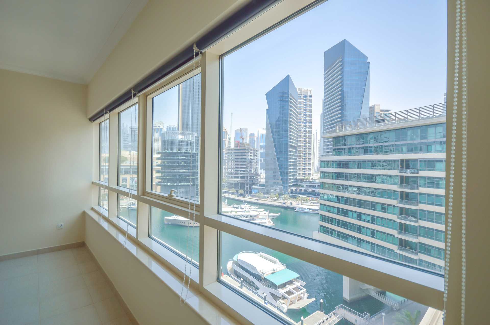 Condominium in Dubai, Dubayy 10167018