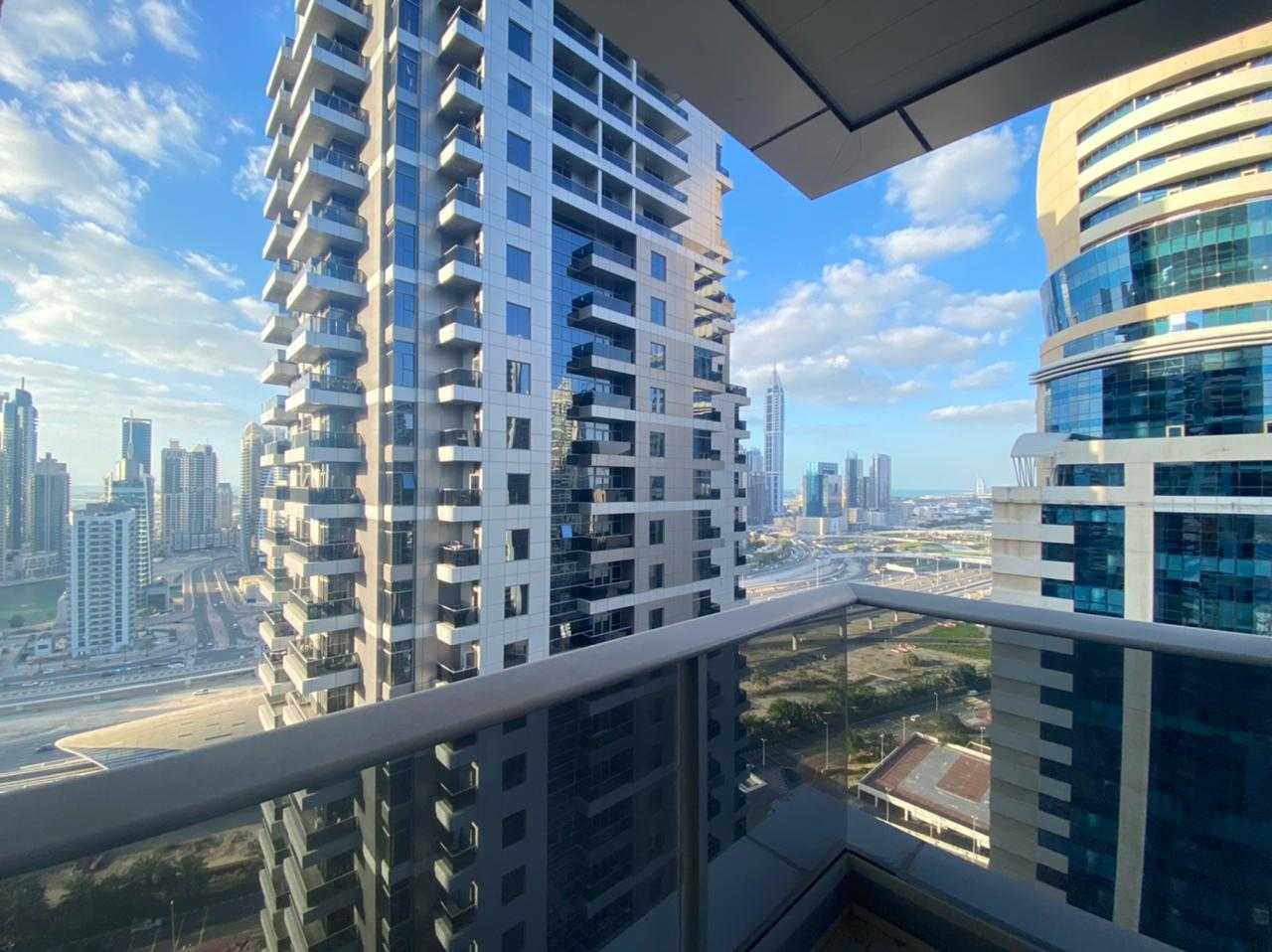 Condominium in Dubai, Dubayy 10167155